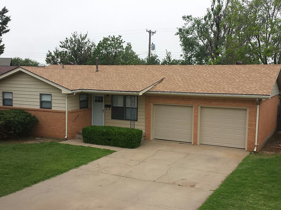 2113 N Christy