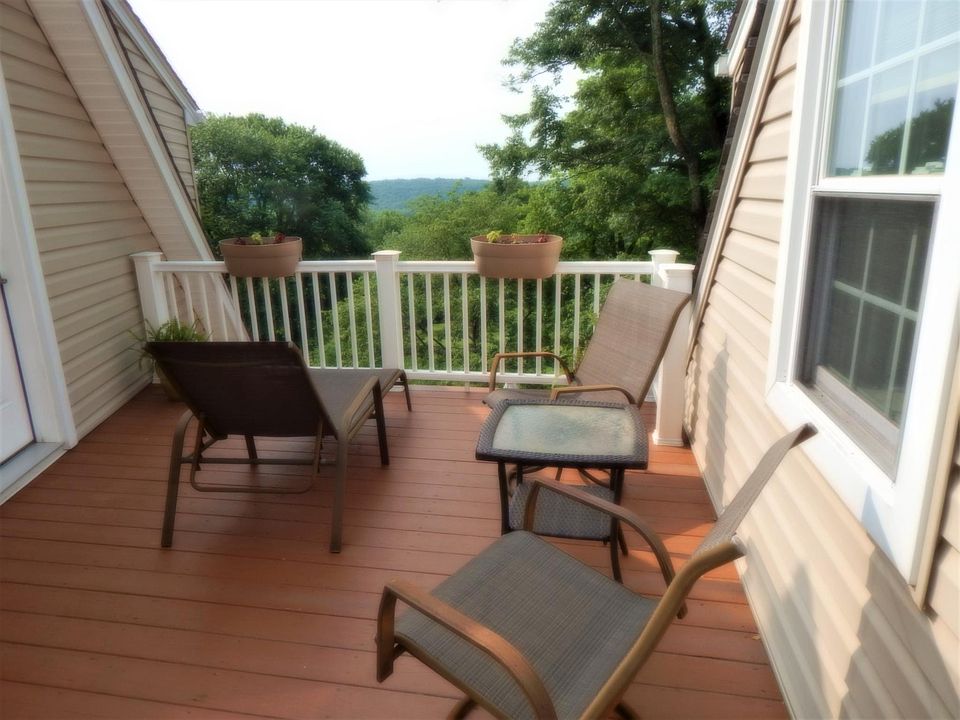 Private elevated deck