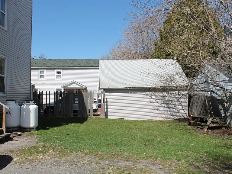 20 Bellevue St #1 — Photo 11
