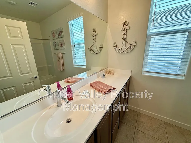 15971 N 74th Ln — Photo 10