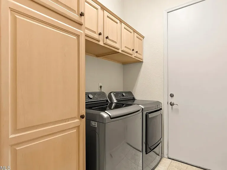 5328 S Citrus Ct — Photo 14