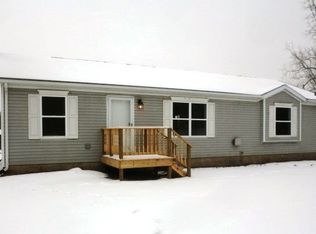 4250 Breen Rd, Emmett, MI 48022