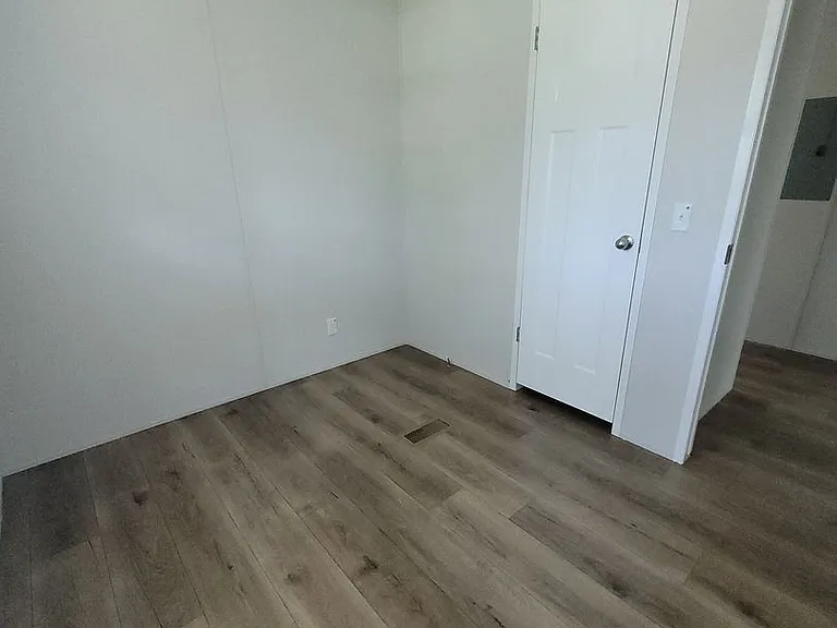 551 Lauschtown Rd #7 — Photo 10