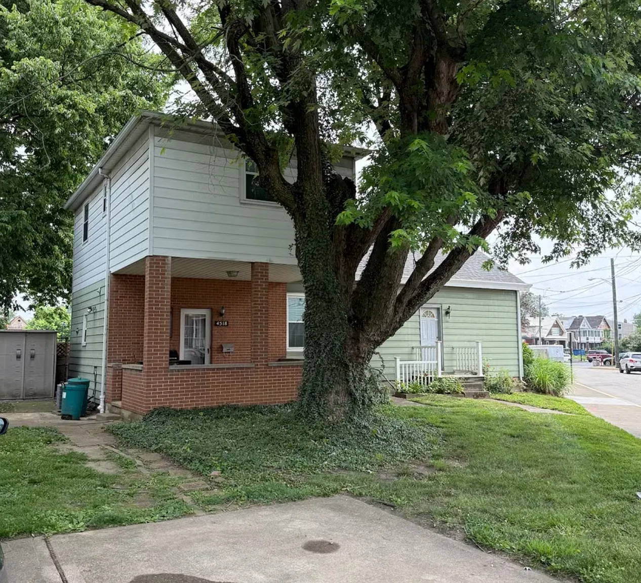 2 bed, 2.5 bath, 1550 sqft, $1,600 — Photo 1