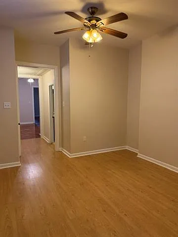 2327 Dauphine St — Photo 10