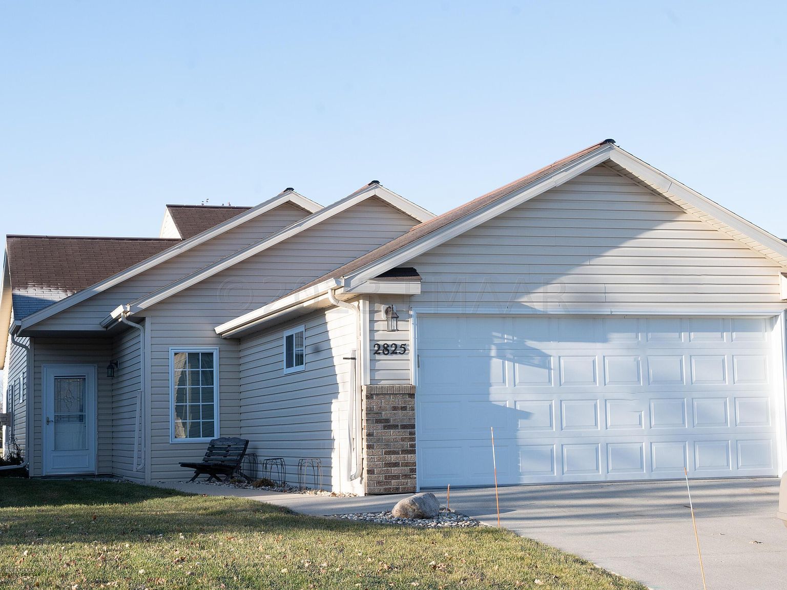 2825 35th St S, Moorhead, MN 56560 Zillow