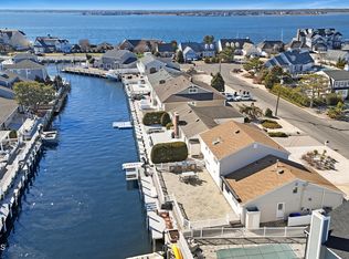 327 Tide Pond Road, Mantoloking, NJ 08738