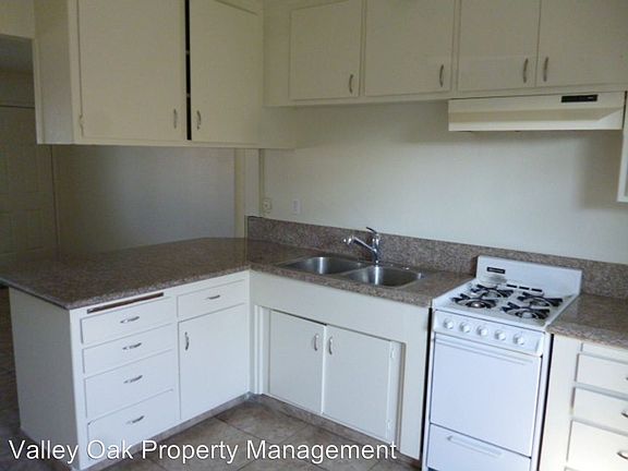 4th image of 168 E Granger Ave APT 5