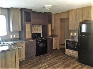 826 W Inverness Dr, Peoria, IL 61615