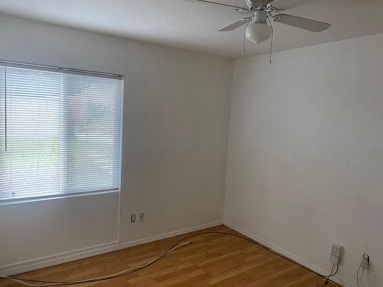 6930 Beagle St — Photo 13
