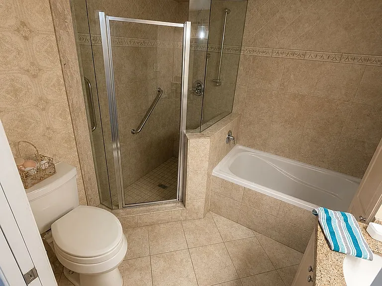 1101 Steeles Ave W #1011 — Photo 11