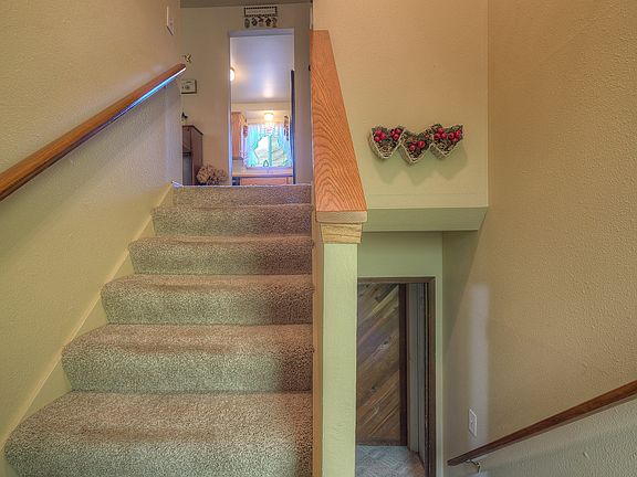 3rd image of 2954 Seiford Ave SE