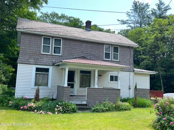 3 Mitchell Avenue, Cambridge, NY 12816