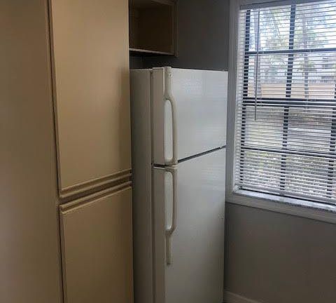 3rd image of 8119 Sheldon Shores Dr