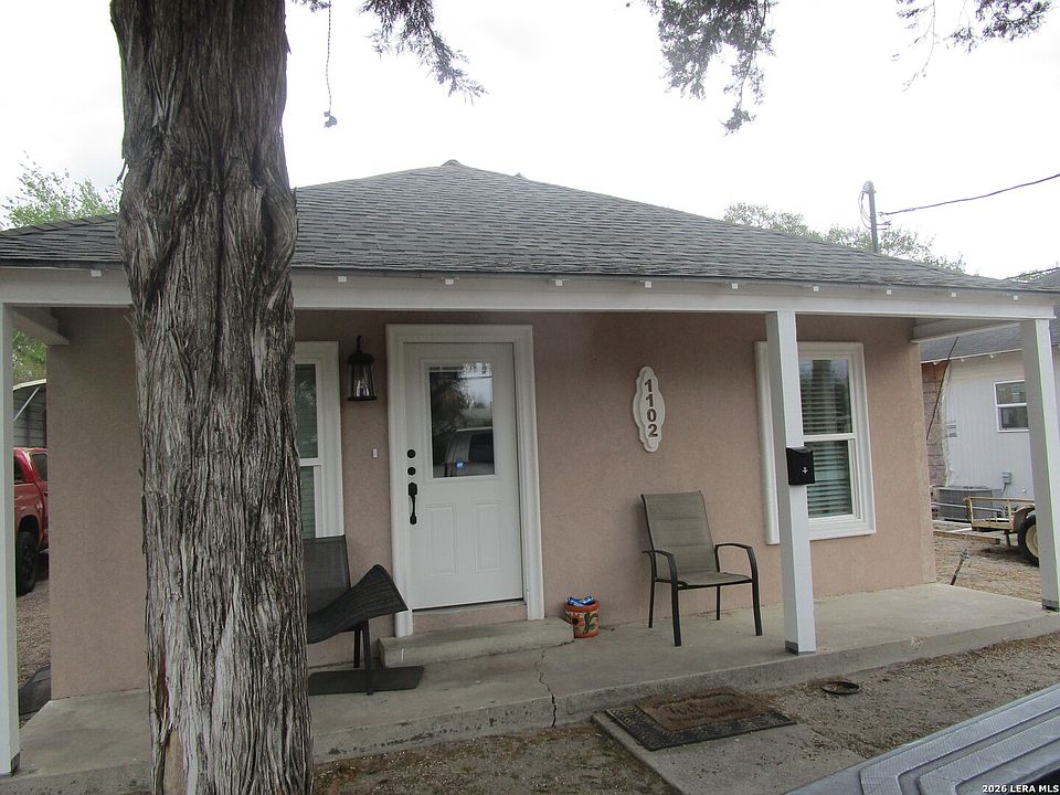 1st image of 1102 N SAINT MARYS ST