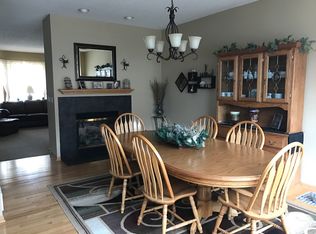 6828 158th St W, Apple Valley, MN 55124