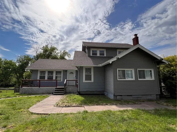 4144 NE Winn Rd, Kansas City, MO 64117