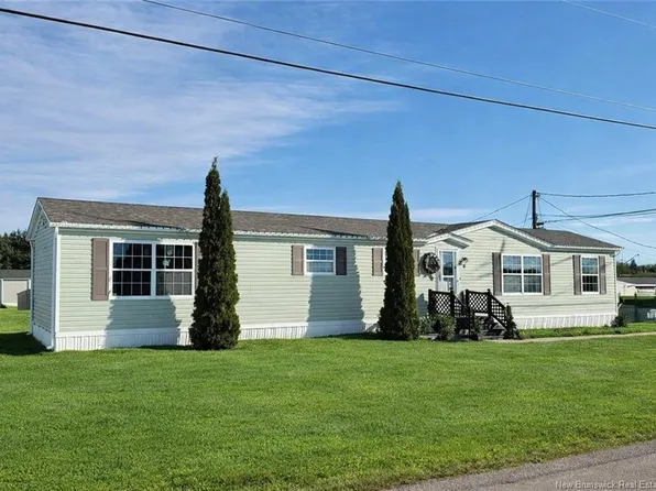 6 Cypress Tree St, Moncton, NB E1H 3R4