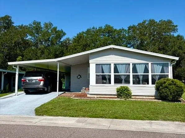 6245 Twilight Dr, Zephyrhills, FL 33540