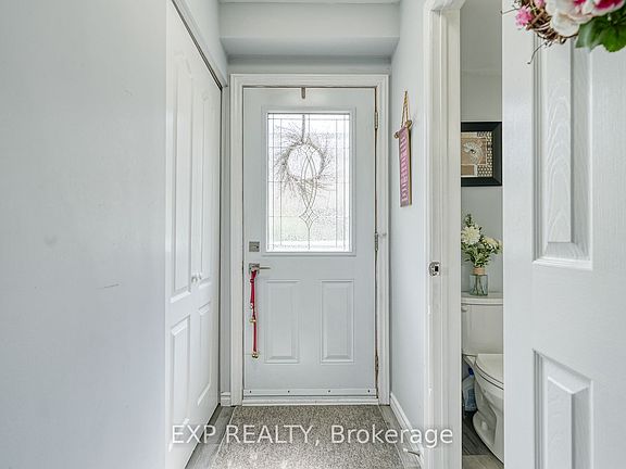 4th image of 230 Clarke Rd #186