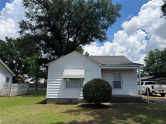 2nd image of 2905 Hendricks Blvd