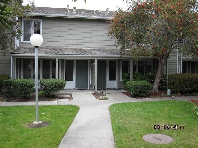 1st image of 841 Vespucci Ln