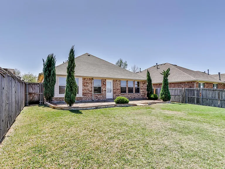 2853 Cascade Cove Dr — Photo 17