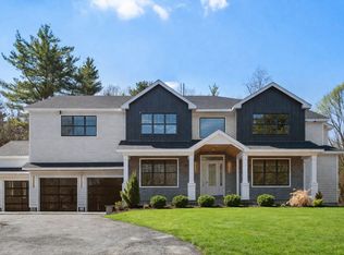 51 Plympton Rd, Sudbury, MA 01776