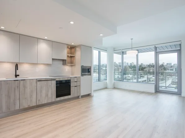 755 Harbourside Dr, North Vancouver, BC