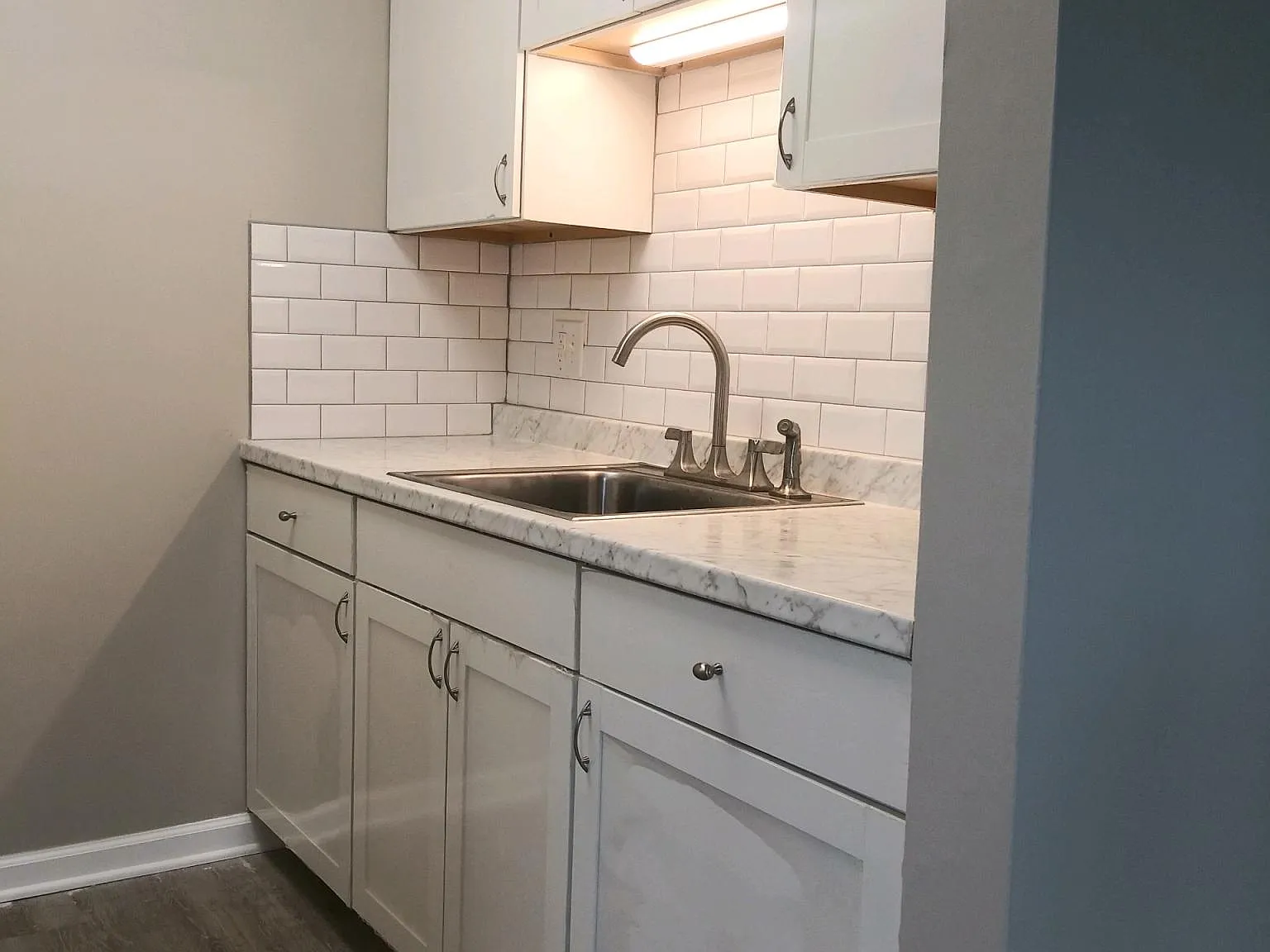 2 bed, 765 sqft, $1,000 — Photo 3