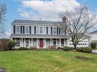 17100 Flatwood Dr, Rockville, MD 20855