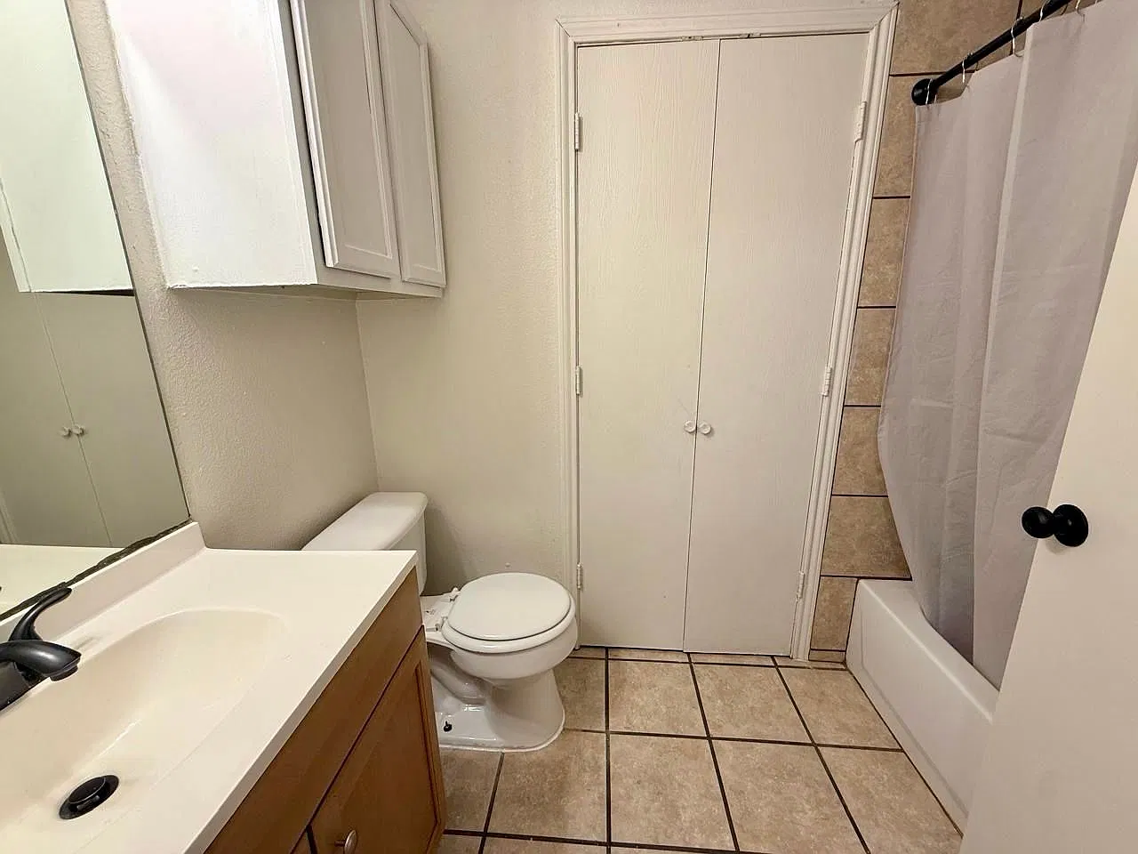 Fully Renovated 2 Bed, 1.5 Bath Townhouse, Killeen — Photo 2
