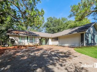 906 Longwood Pl, Clinton, MS 39056