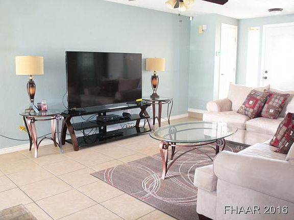 3rd image of 2104 Newton Dr