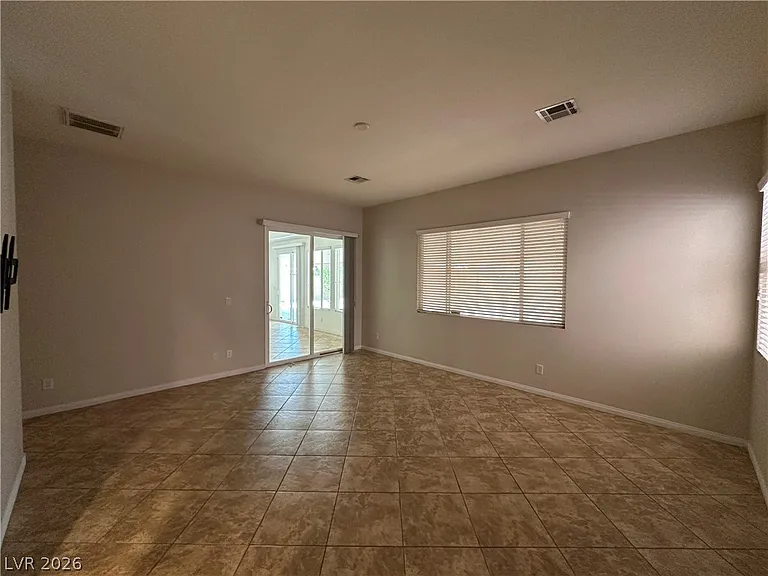 7185 Windy Peak Ct — Photo 31
