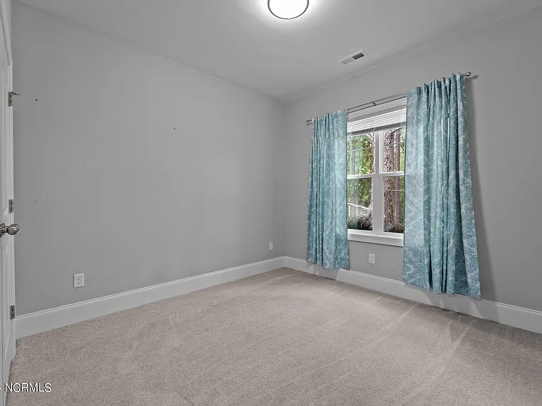 428 Gretchen Rd — Photo 30