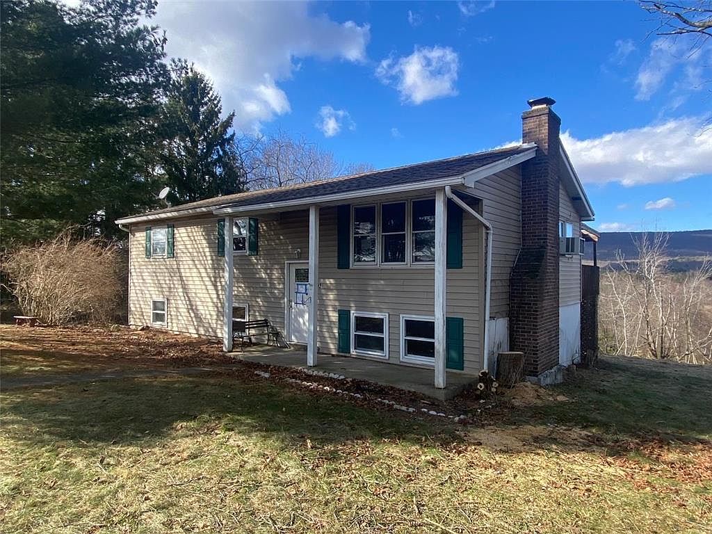 92 Wyndgate Blvd, Drums, PA 18222 | Zillow