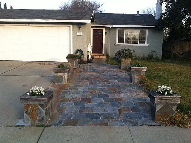 1505 Jasmine Way photo 1