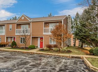 24 Copperwood Ct, York, PA 17408