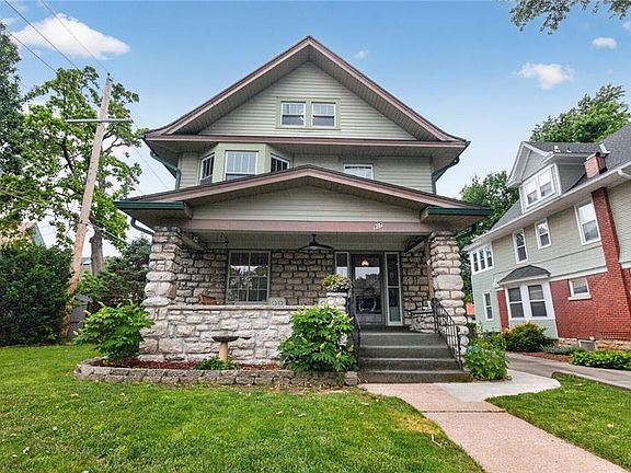2nd image of 907 W 32nd St
