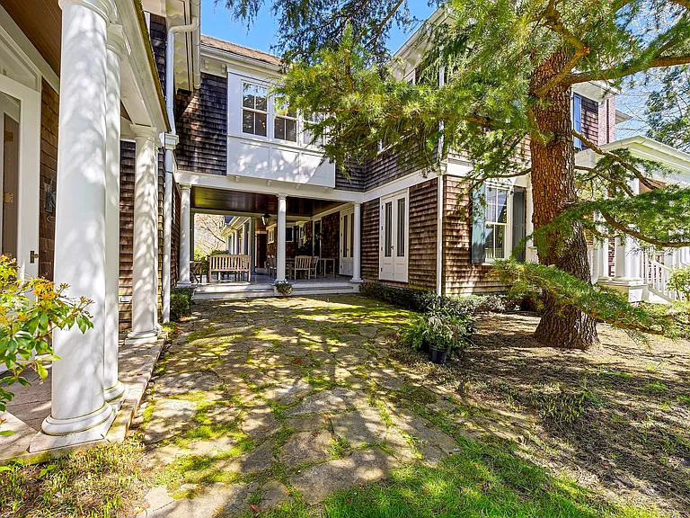 132 Ocean Rd — Photo 42