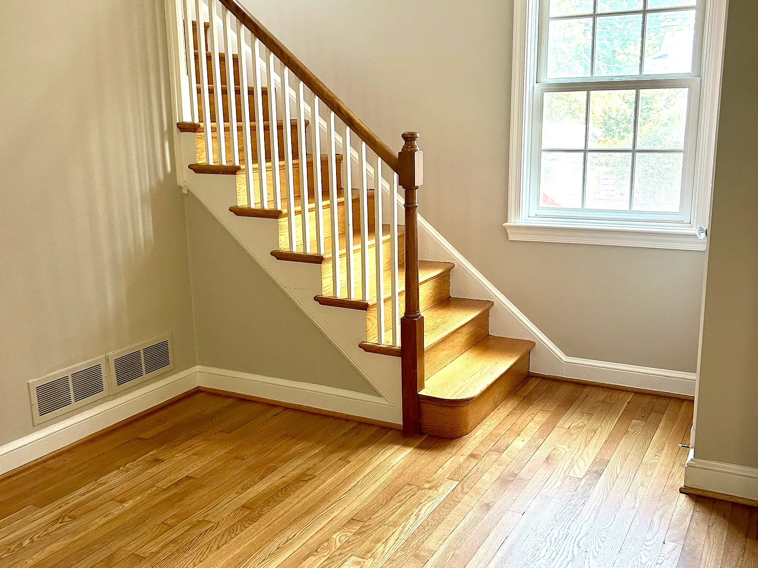 4 bed, 1270 sqft, $4,000 — Photo 4