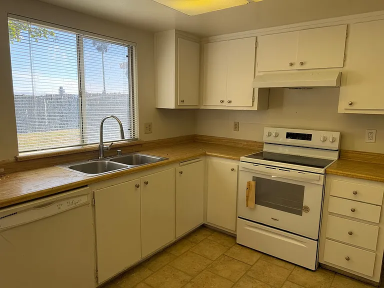 612 Wigeon Way — Photo 10