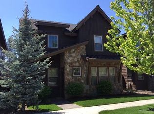 19625 Aspen Ridge Dr, Bend, OR 97702