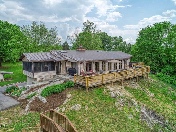 412 Crussell Rd, Piney Flats, TN 37686
