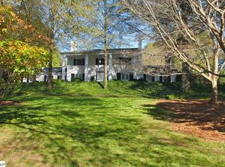 111 Rockingham Rd, Greenville, SC 29607