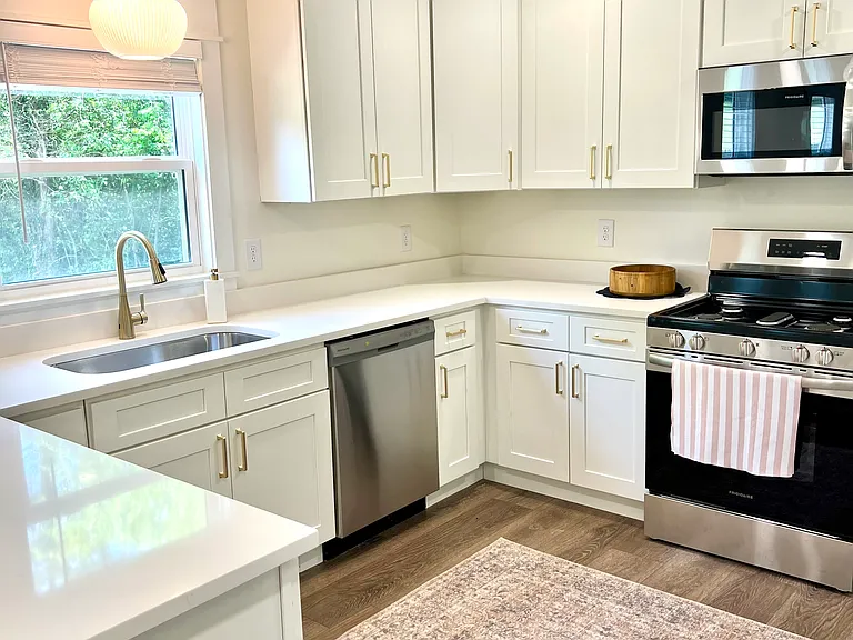 3111 Valley View Dr — Photo 12
