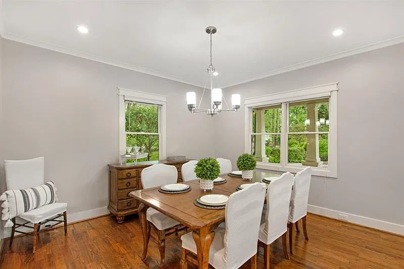 4 bed, 3.5 bath, 3364 sqft, $6,300 — Photo 3