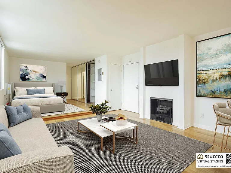 West Knoll Plaza Apartments — Photo 3