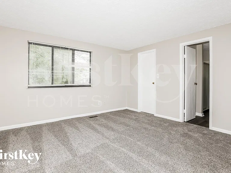 3022 Kyle Ct — Photo 10